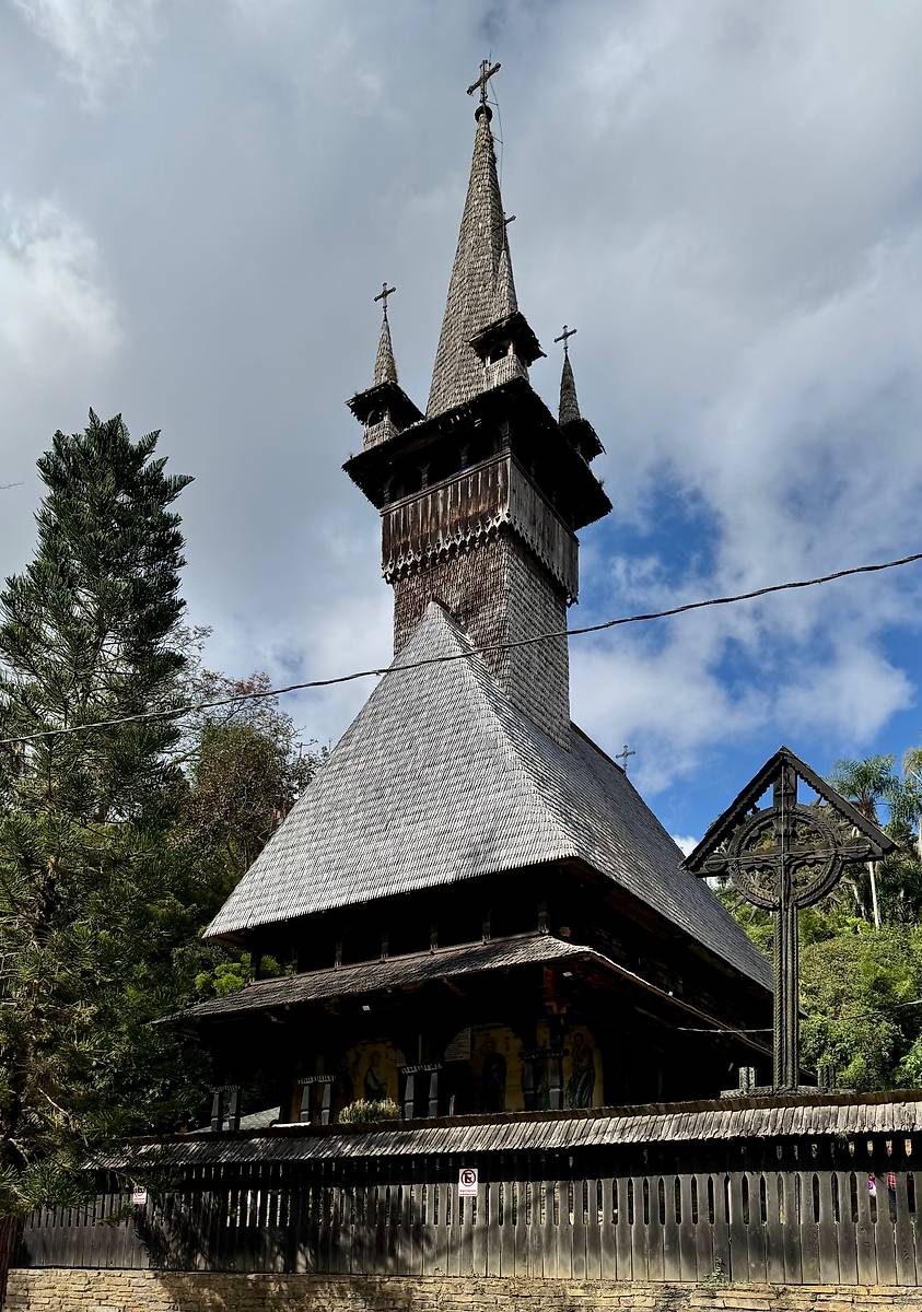 Вид с востока, фасады. Церковь Константина и Елены, Каракас (Венесуэла, Прочие страны)