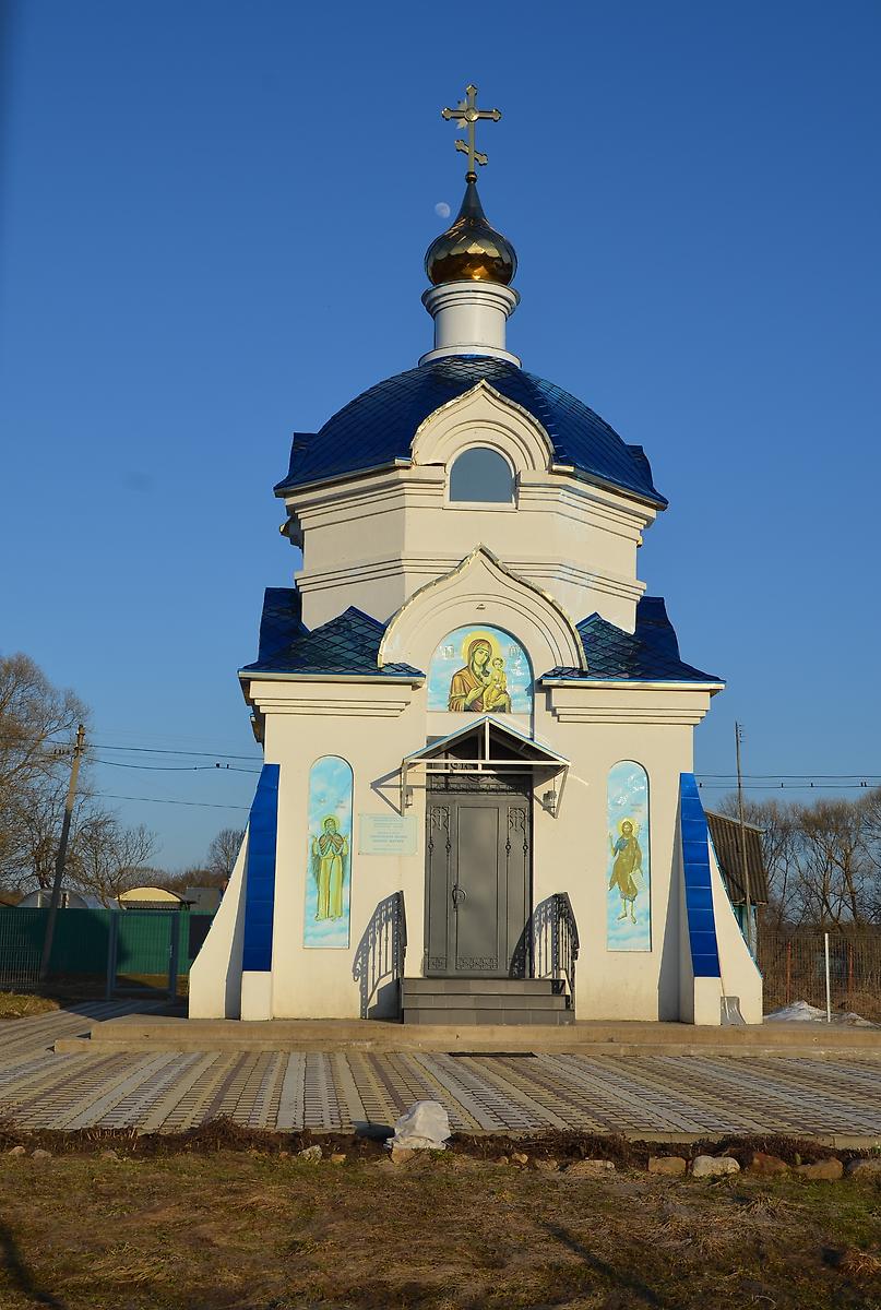 Западный фасад, фасады. Часовня Смоленской иконы Божией Матери, Ивановское (Износковский район, Калужская область)