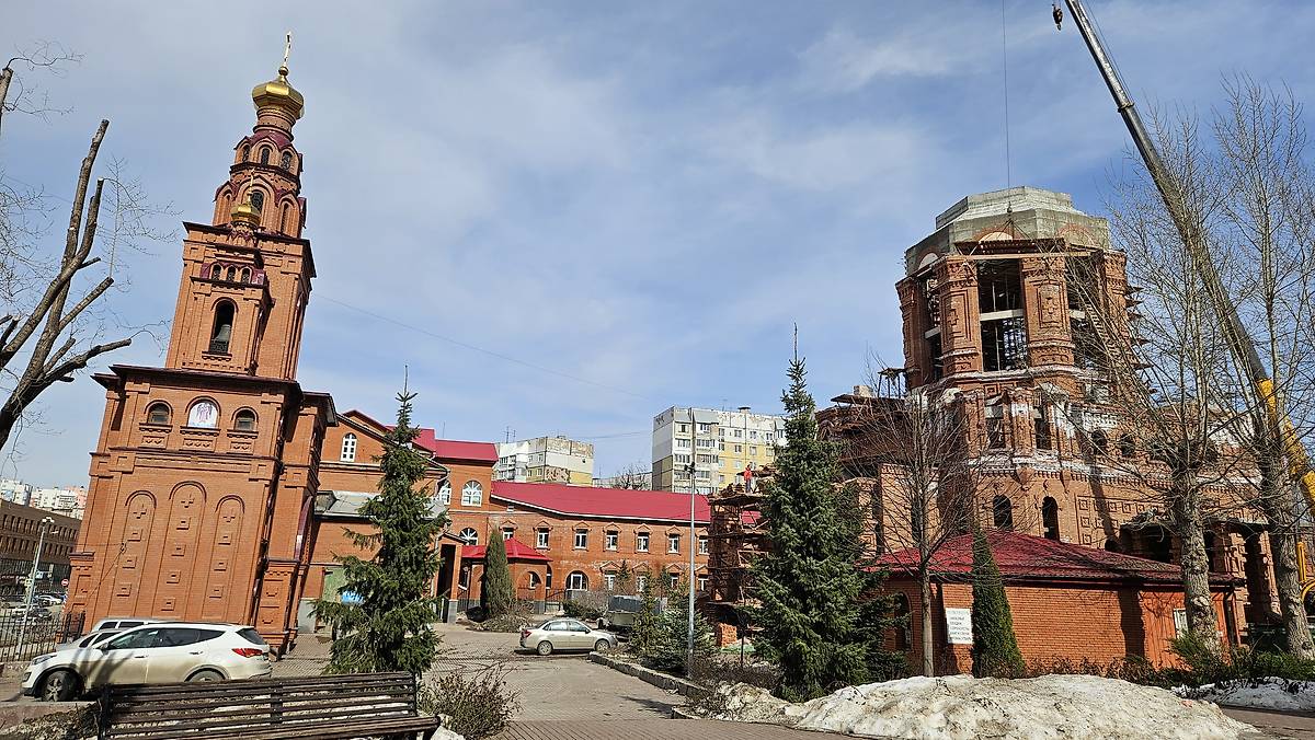 общий вид в ландшафте. Церковь Иоанна Предтечи (строящаяся), Самара (Самара, город, Самарская область)