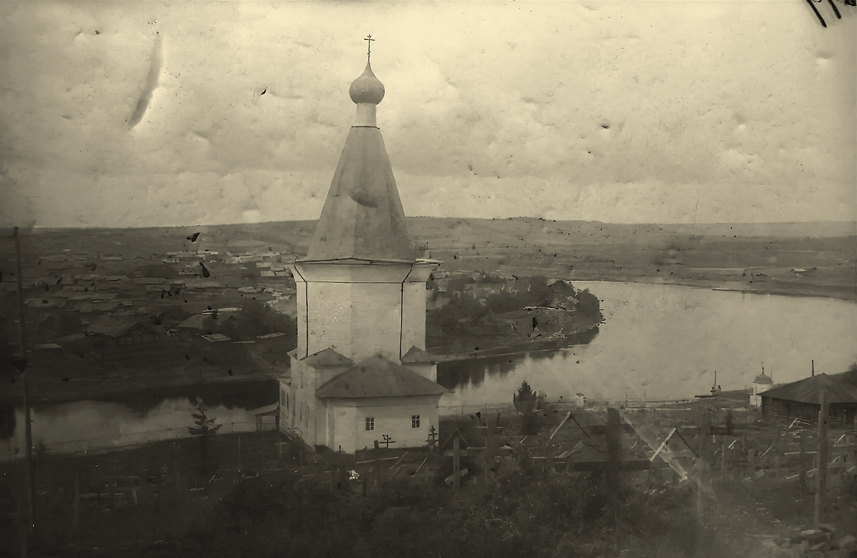 Церковь в 1929 г. vk.com/stroevskoe, архивная фотография. Церковь Георгия Победоносца, Строевское (Устьянский район, Архангельская область)