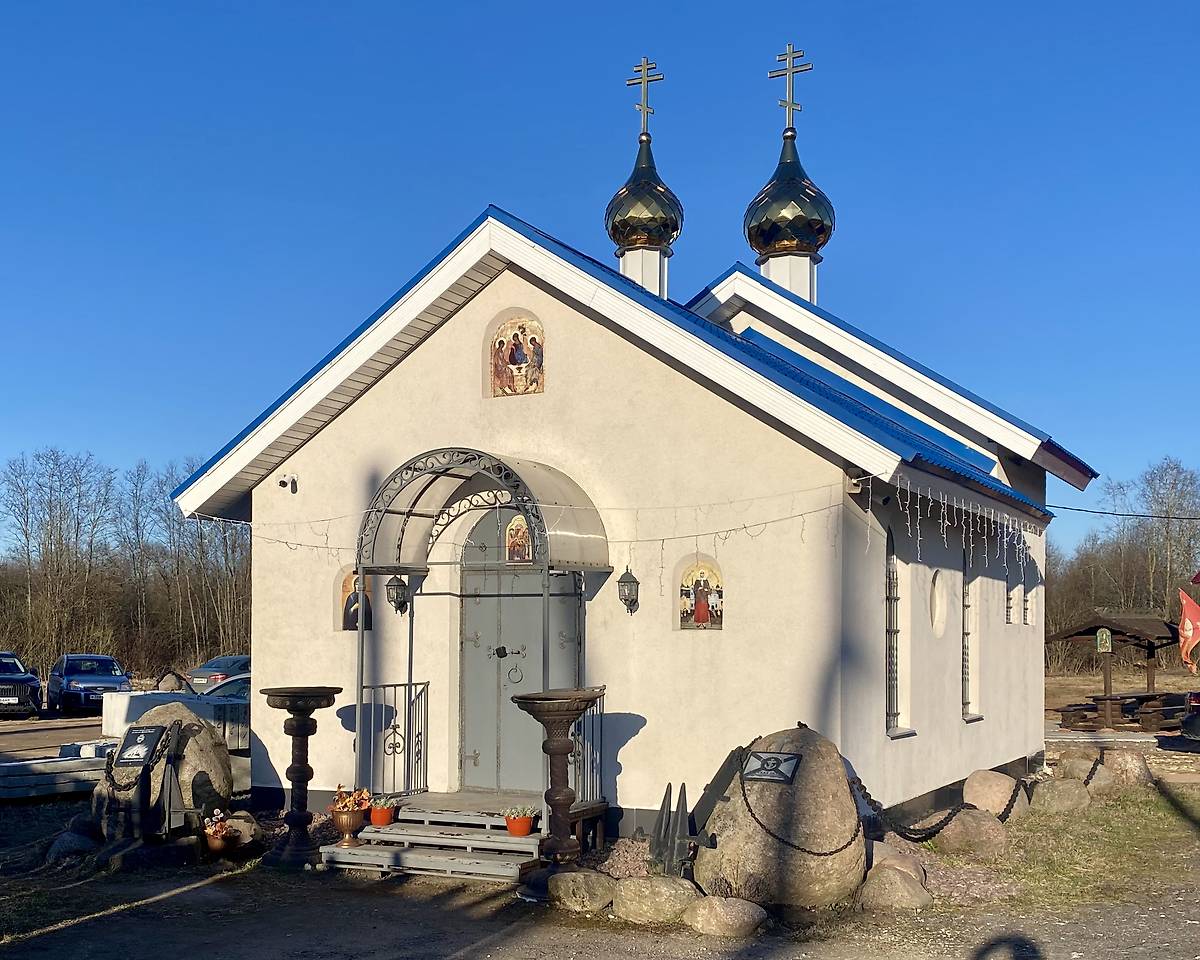 Вид с ЮЗ, фасады. Церковь Введения во храм Пресвятой Богородицы, Пудость (Гатчинский район, Ленинградская область)