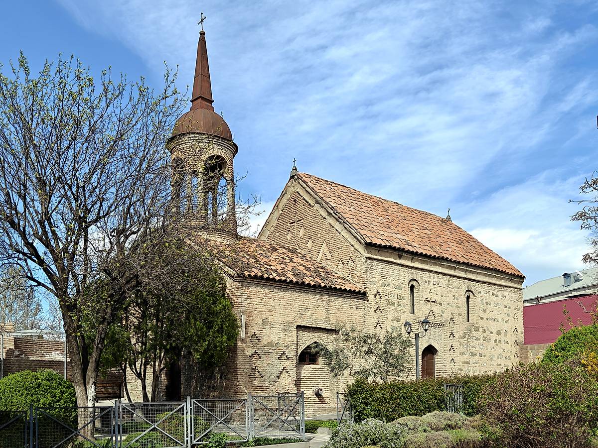 фасады. Преображенский женский монастырь при дворце царицы Дареджан. Церковь Преображения Господня, Исанский район (Тбилиси, город, Грузия)