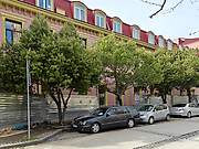 Домовая церковь Нины равноапостольной при Духовной гимназии, Здание православной гимназии, в котором находится домовая церковь, Батуми, Аджария, Грузия