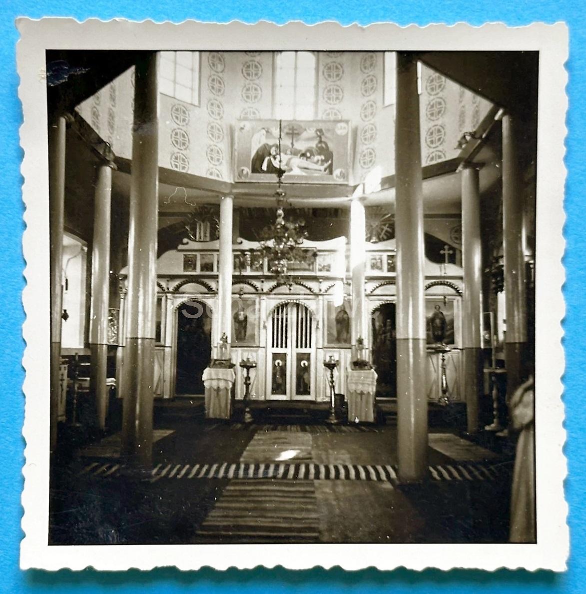 Интерьер храма. Фото 1941 г. с аукциона e-bay.de, архивная фотография. Церковь Георгия Победоносца, Рени (Измаильский район, Украина, Одесская область)
