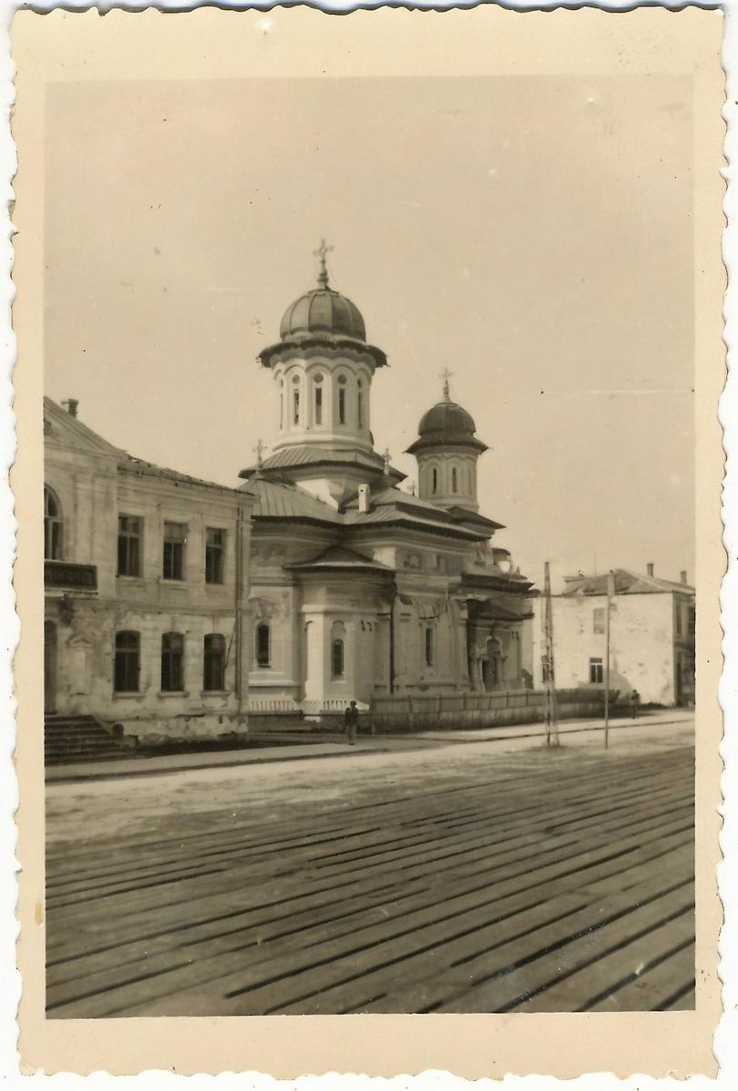 Фото 1941 г. с аукциона e-bay.de, архивная фотография. Церковь Александра и Николая Чудотворца, Сулина (Тулча, Румыния)