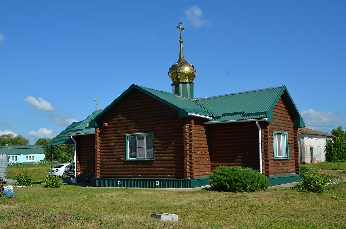 фасады. Церковь Троицы Живоначальной (новая), Пиково (Чаплыгинский район, Липецкая область)
