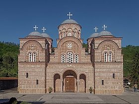 Лелич. Церковь Саввы Сербского