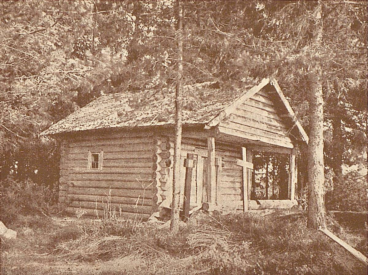Фото из финского журнала Aamun koito joulu за декабрь 1929 года, архивная фотография. Неизвестная часовня, Куолисмаа, урочище (Суоярвский район, Республика Карелия)
