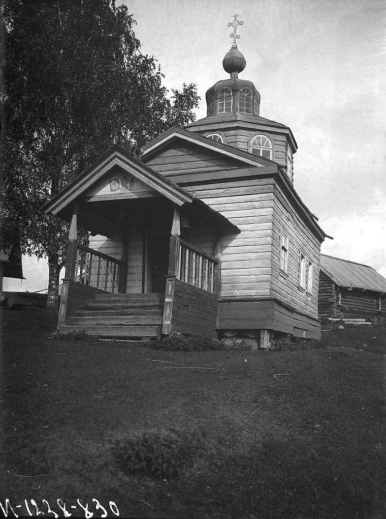 Фото 1927 года из фондов МАЭ РАН. Автор А.А. Беликов, архивная фотография. Неизвестная часовня, Яковлевское, урочище (Олонецкий район, Республика Карелия)