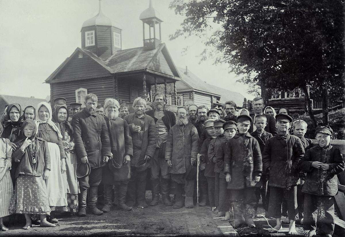 Фото 1911 года с сайта finna.fi. Автор Jussi Lukkarinen, архивная фотография. Неизвестная часовня, Большие Озерцы (Лужский район, Ленинградская область)
