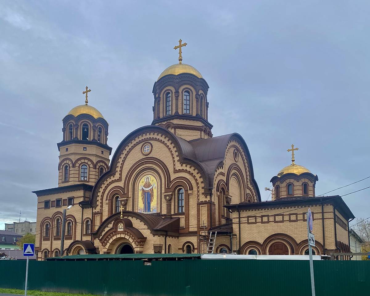 Вид с запада, фасады. Церковь Покрова Пресвятой Богородицы, Тюмень (Тюмень, город, Тюменская область)